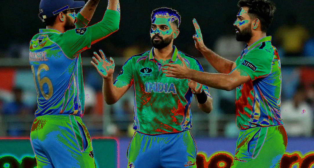 স্টেডিয়াম খালি হলে লেজার কথা বলে: ক্রিকেট ট্রান্সফার-দলিলে ব্লকচেইনের হিসাব ও ফাঁক