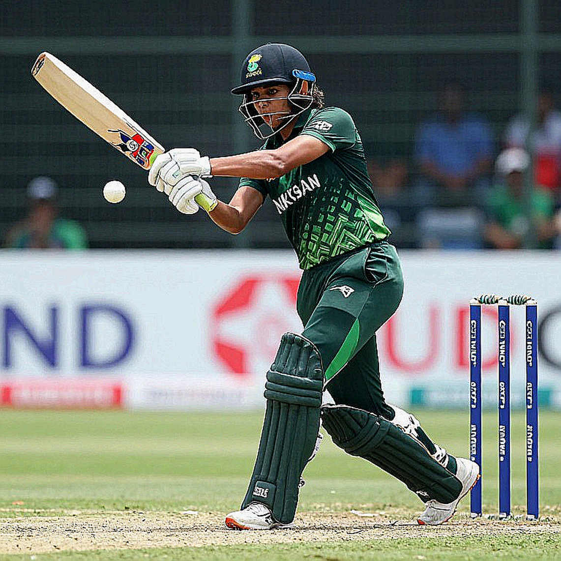 লোন-টু-বাই ফাঁদ ও এশিয়ার ক্রিকেট লেজার: ছোট ফ্র্যাঞ্চাইজি কেন চিরকাল অসমাপ্ত পণ্য গড়ে