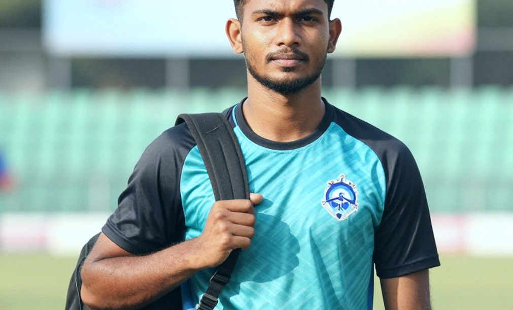 নিলামের হাতুড়ি আর ছায়া-চুক্তি: দক্ষিণ এশিয়ার ক্রিকেটারের আসল দাম ঠিক হয় কোন কাগজে