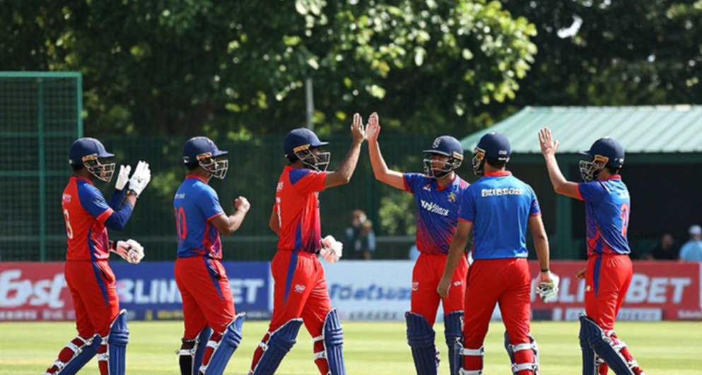 ডারবানে প্রথম প্রশ্নটি বল নিয়ে ছিল না: কামিন্স, খাওয়াজা এবং একটি অসম্পূর্ণ খাতা