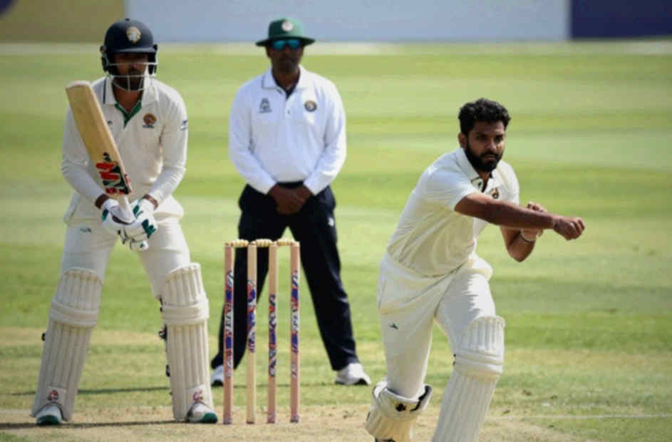 একটি ছোঁড়া বল, একটি অলক্ষ্য আঘাত: শাফালি বর্মার ভর্ৎসনার যে অংশটি কেউ লেখেনি